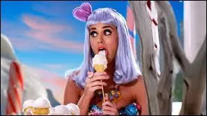 Qui est cette chanteuse ?