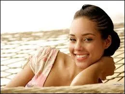 Qui est cette chanteuse ?