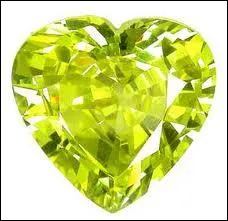 Je suis une pierre galement peu connue. Ma densit est d'environ de 3, 32.