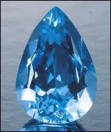 Qui suis-je sur la photo ?