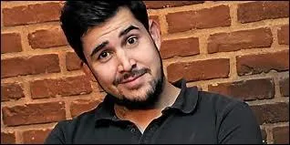 Quel est cet humoriste de On n'demande qu' en rire ?