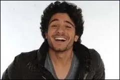 Quel est cet humoriste de On n'demande qu' en rire ?