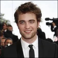 Combien de soeurs a Robert Pattinson ?