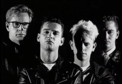 De quelle origine est le groupe  Depeche Mode  ?