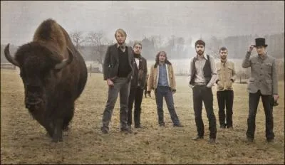 Eux, ils viennent plutt de l'est du pays et ils chantent en franais :