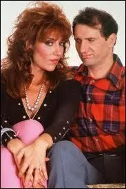 Le couple trash, dmoralisant, cynique, stupide et j'en passe, par excellence, dans cette srie culte. Quel est son titre ?