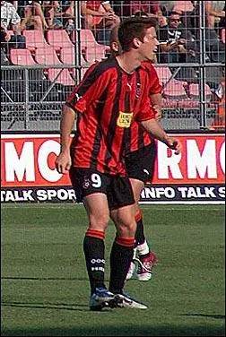 Roland Linz, le footballeur autrichien a jou autrefois  OGC Nice durant la saison