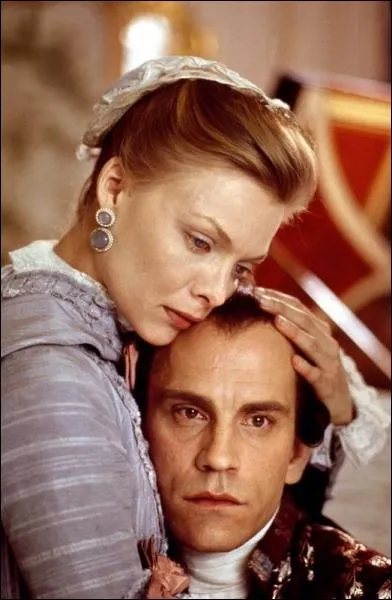 [] le Vicomte meurt suite  un duel/duelle  l'p/pe avec Danceny, la Prsidente, elle, meurt de chagrin suite  sa rupture avec Valmont, []