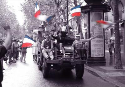 Quelle est la figure de style prsente dans la phrase de Charles de Gaulle  Paris ! Paris outrage ! Paris brise ! Paris martyrise ! Mais Paris, libre !   ?