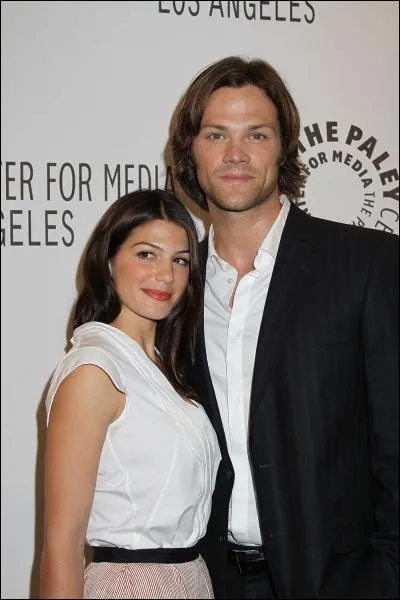 Dans quelle srie se sont rencontrs Jared Padalecki et Genevieve Cortese ?