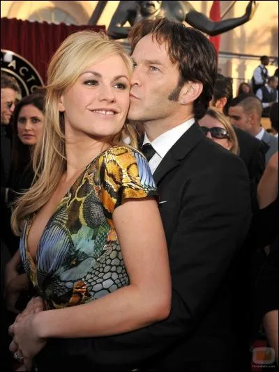 Dans quelle srie se sont rencontrs Anna Paquin et Stephen Moyer ?