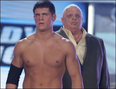Quel est le lien de parent entre Cody Rhodes et Dusty Rhodes ?