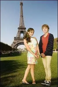 Comment s'appelle son copain dans la srie ?