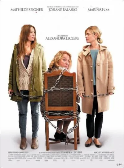 Deux surs vont kidnapper leur mre pour l'obliger  les aimer. Quel est le titre du nouveau film de Josiane Balasko ralis par Alexandra Leclre ?