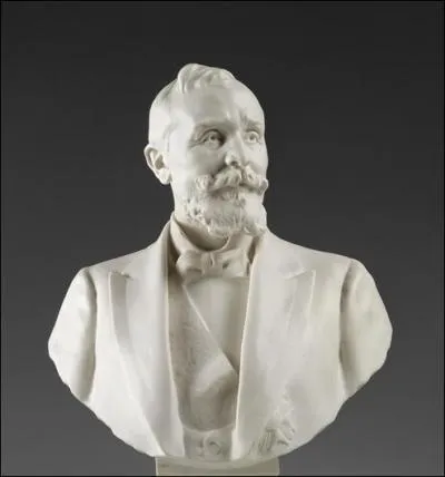 Quelle est son identit ?