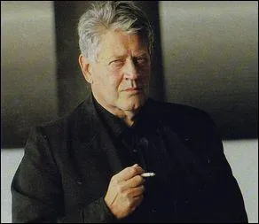 Son hros se nomme Corto Maltese, il se prnomme ...