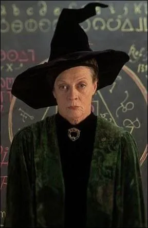 Qui joue le rle de Minerva McGonagall ?