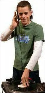 Qui a t la toute premire petite amie de Rudy ?