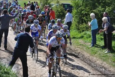 Quel cycliste a remport l'dition 2012 du Paris-Roubaix le 8 avril ?