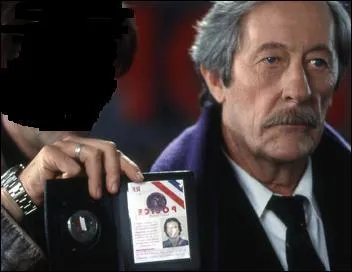 Quels sont les acteurs qui interprtaient  Les Boeuf-carottes  dans la srie tlvise diffuse de 1995  2001 ?