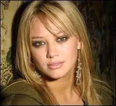 A quel ge Hilary a-t-elle commenc  tre actrice ?