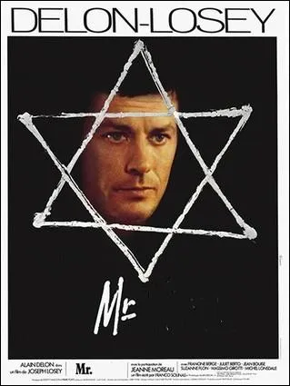 Monsieur ... ... Film de Joseph Losey avec Alain Delon et Jeanne Moreau .