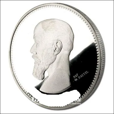 Comment s'appelle-t-il ?