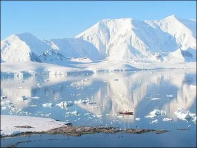 Quand je ne ferai plus de quiz... ''Le jour où j'aurai tout donné / Que mes claviers seront usés / Je m'en irai dormir dans le PARADIS blanc.'' Qu'entend-on pendant cette chanson de Michel Berger ?