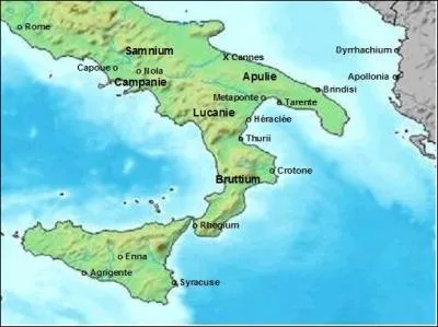 Le golfe de Tarente est situ entre le talon et la semelle de la botte italienne. Il doit son nom  la ville portuaire construite sur sa rive. Sur quelle mer dbouche-t-il ?