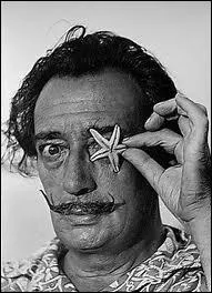 Quelle citation est attribue  Salvador Dali, artiste majeur du mouvement surraliste ?