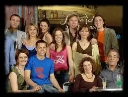 Cette photo date (regardez bien les personnages) ...