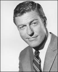 Acteur de comdie, il a eu son propre show tlvis entre 1961 et 1966. Qui est-ce ?