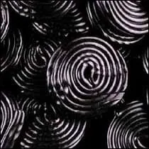 Cette confiserie noire et luisante est parfume  ?