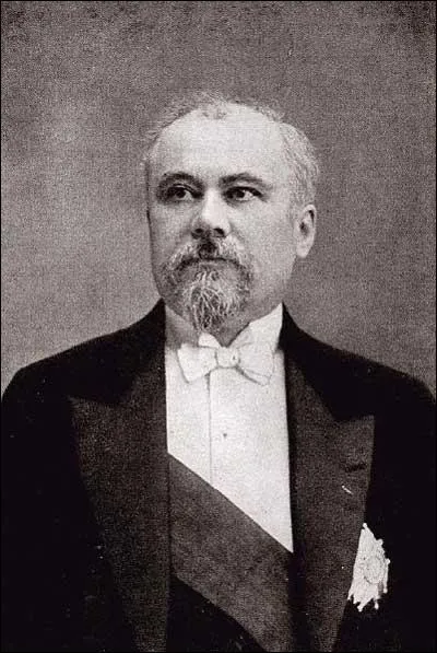 Ce lorrain a t prsident de la rpublique pendant la 1 re guerre mondiale entre 1913 et 1920 , il se prnomme ...