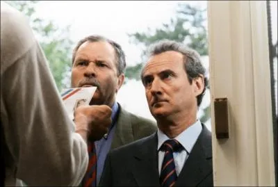 Daniel Prvost : ses films. Matre Grimbert ( D. Prvost ) est un huissier qui veut saisir les biens de Romain, un agent immobilier.