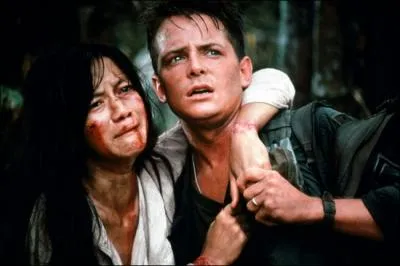 Film de Brian De Palma, sorti en 89. En 66, des soldats amricains kidnappent, violent et tuent une Vietnamienne. Avec Michael J. Fox et Sean Penn.