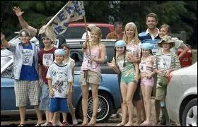 Dans  Treize  la douzaine 2  quel est le nom du lac o ils partent en vacances ?