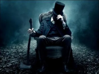 Jeux vido : Dans quelle srie de jeux vido dbute en 1986 incarne-t-on un chasseur de vampire de la famille Belmont ?