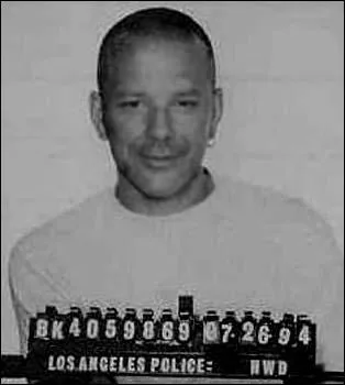 Acteur emblmatique du grand cran  la fin des annes 80, il revient au cinma  succs avec  The Wrestle  en 2008. Qui est-ce ?