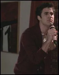 Blaine a plusieurs fois t bourr dans la srie. Parmis ces rponses, il y a une chose qu'il n'a jamais fait. Laquelle ?