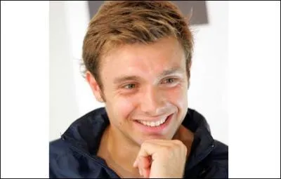 Dans quel sport s'illustre Vincent Clerc ?