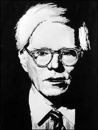 Andy Warhol, artiste, a un peu touch  tout, mais est surtout connu pour ses tableaux de personnalits hauts en couleurs. Quel est son surnom ?