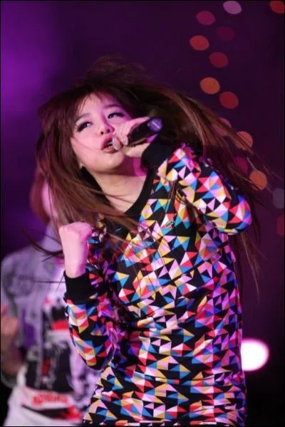 Sa soeur ane est connue en Core pour ses talents de ...