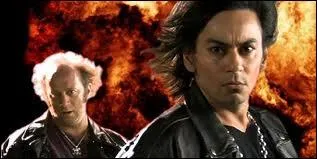 Comment se nomme le groupe de Jeff et Lester ?