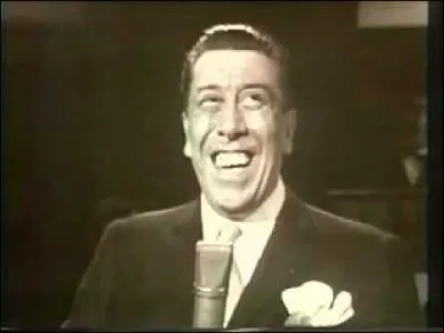 Qui avait du poil aux pattes et qui tait toute bancale, pour notre ami Fernandel ?