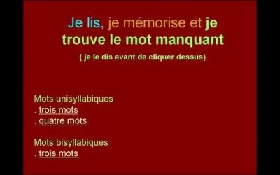 Remplacez l'expression (argot)   en louced  dans la phrase suivante par un synonyme.  Il me jetait des regards en louced 