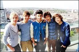 Dans une vido diary, qui dit  Vas' happening Cline !   ?