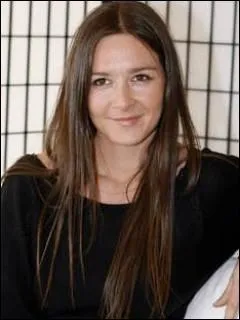 Fille de Navarro, c'est l'actrice Emmanuelle...
