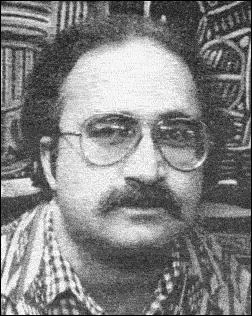 N en 1949, il tenait un journal dtaill sur les tortures qu'il faisait subir  ses victimes mais aussi des polarods de celles-ci :