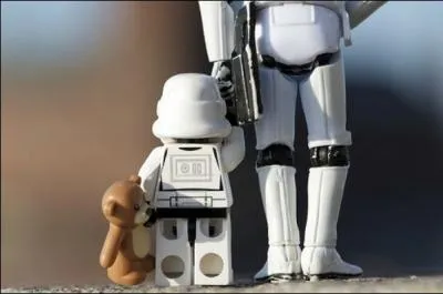 Lui, pour gagner un peu d'argent de poche, s'est lanc dans le...